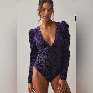 Free People Magic Hour Velvet Deep V-Neck
Puffed Sleeve Bodysuit NWT